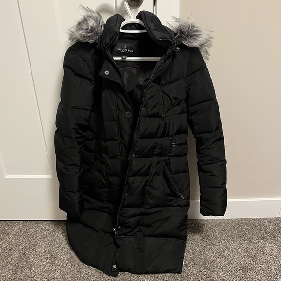 London Fog Women's Black Puffer Jacket with Faux Fur Trim - Picture 1 of 5
